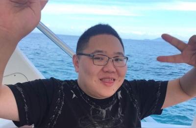 PDD直播意外暴露自己扣币,和平精英pdd代抽靠谱吗
