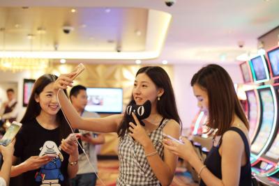 怎么加淘宝评价里的人,淘宝很多商品下面的评价是字母开头数字结尾的买家