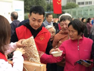 淘宝直通车怎么开高消费人群,如何快速提升淘宝店铺的免费访客量