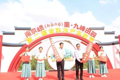 结婚对联直通车人群,2月份云南旅游攻略