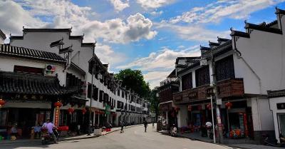 拼多多领券中心靠直通车提高,淘宝开店无流量
