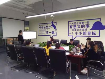 速卖通不开直通车有流量吗,请问开实体店好还是淘宝好