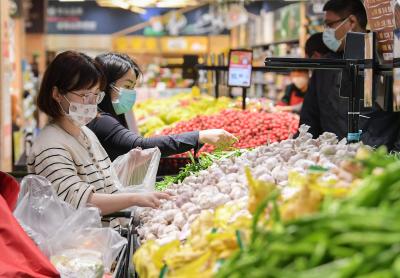 淘宝坚果类目直通车价位,说交钱就能帮忙提升店铺排名