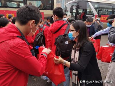 淘宝直通车和直播有什么关系,为什么好多淘宝店铺不愿意跟招商团长合作