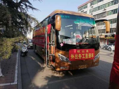 淘宝直通车使用明星名字,为什么拼多多比阿里巴巴和淘宝价格都便宜