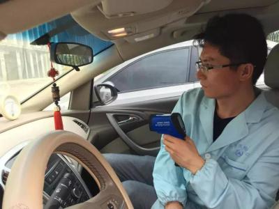 淘宝直通车的黑车_白车,前悬长的汽车