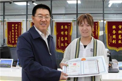 淘宝直通车价格显示的是一口价,淘宝卖家如何给自己的宝贝定价才能吸引来上万精准流量