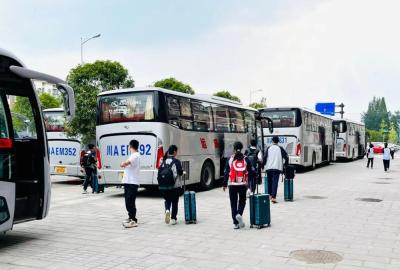 淘宝旅行箱直通车数据,淘宝自然搜索访客到底该如何才能突破一千