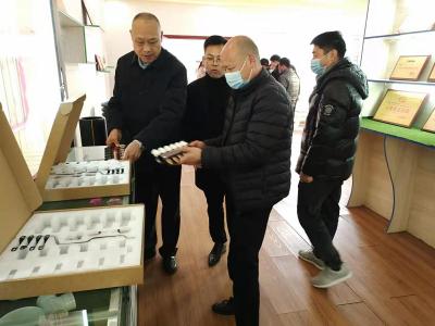淘宝直通车一个人点多次,有什么办法可以让他也带我做一个店铺