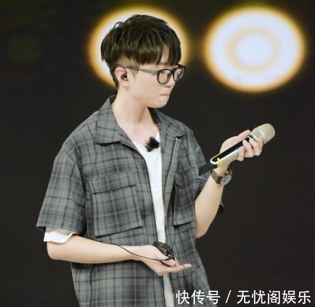 从现在开始歌词,现在是高一，很想努力，但不知道如何开始怎么办