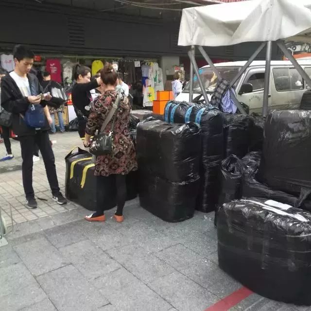 淘宝客和快递合作,开淘宝和快递合作最低多少快递费