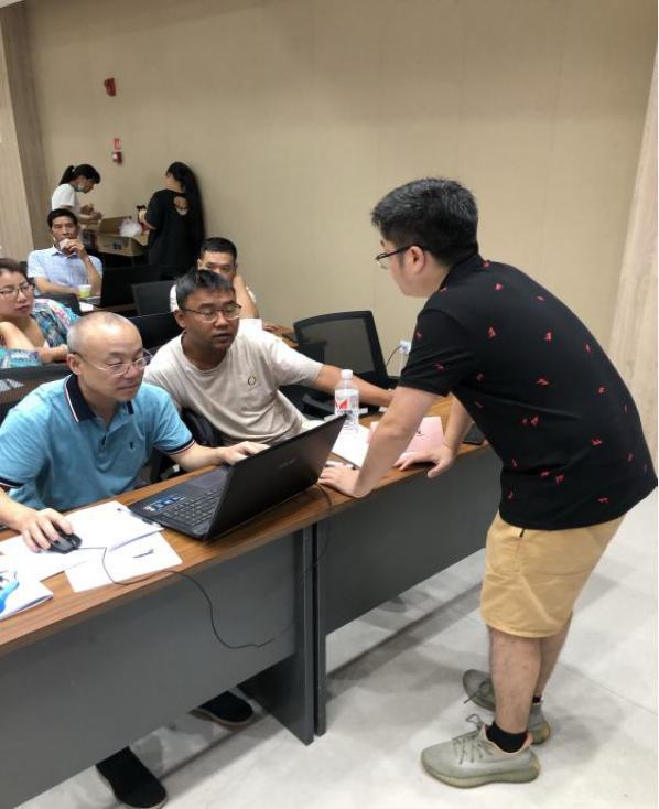 阿里巴巴培训课件,请问谁知道阿里百大是阿里巴巴的什么结构? 好像挺牛的