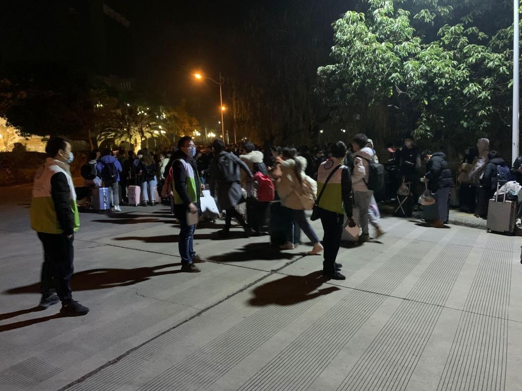 淘宝运营如何抓住精准人群定向推广达到转化,为什么直通车点击率一直上不去